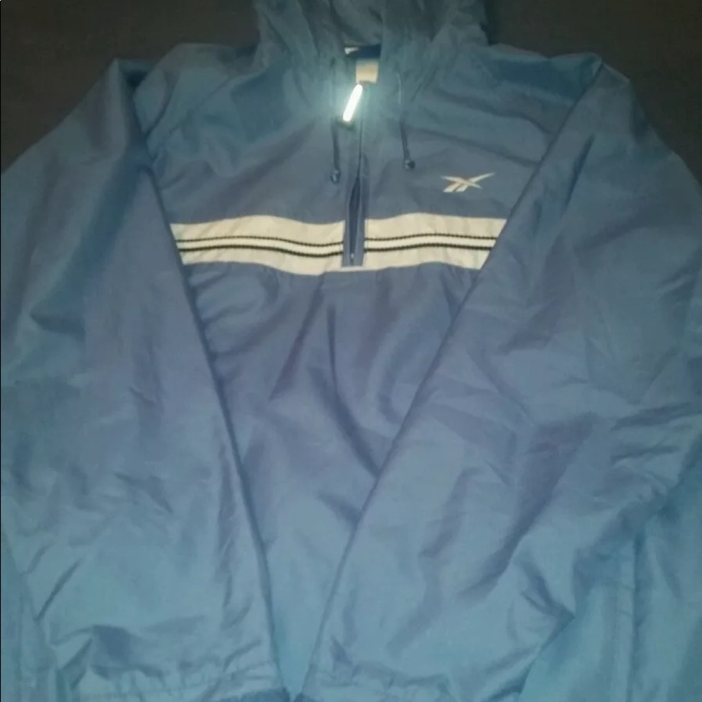 Women’s Reebok lightweight pullover jacket